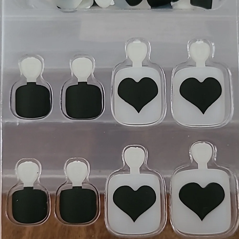 2/$16 Hearts Press On Toenails